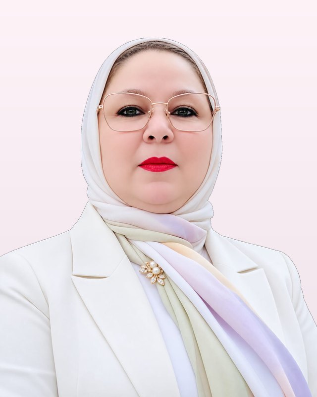 خديجة بي